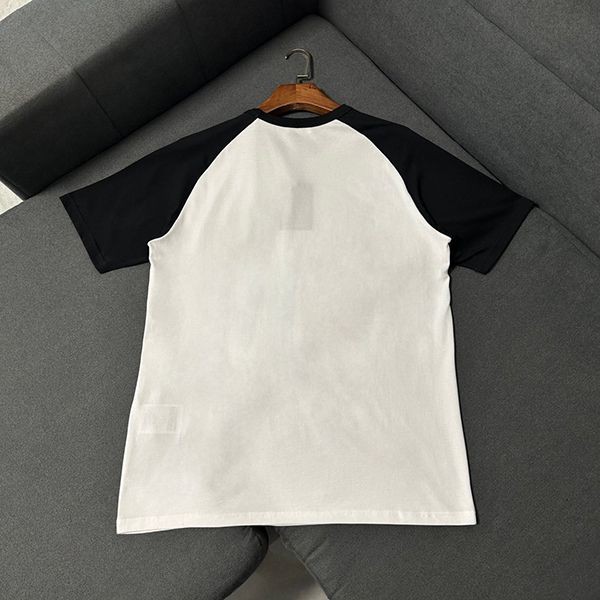 大人気！ヴァレンティノ SIGNATURE プリント Tシャツ コピー Vuo54806